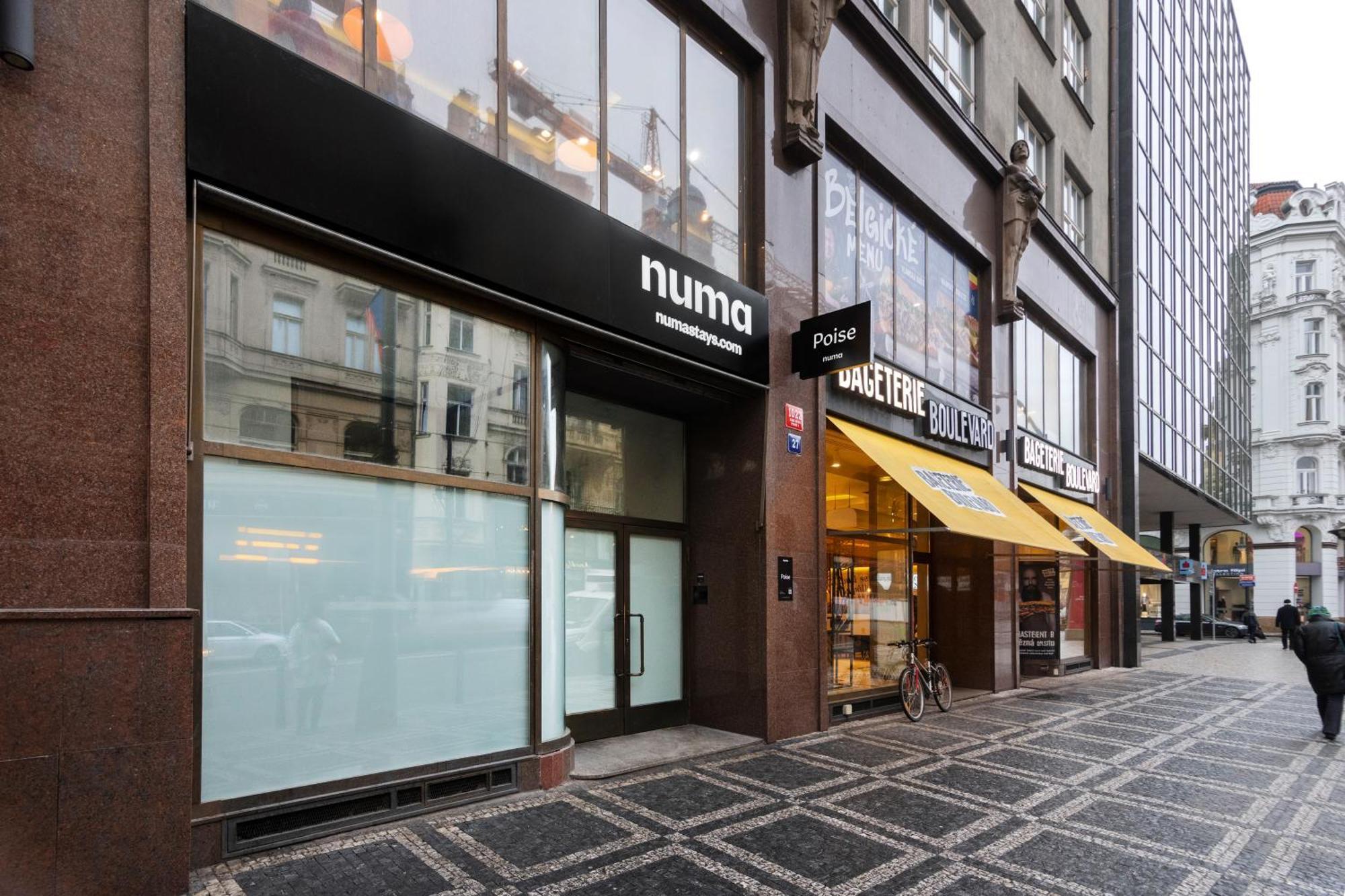 Numa Prague Poise Aparthotel Buitenkant foto